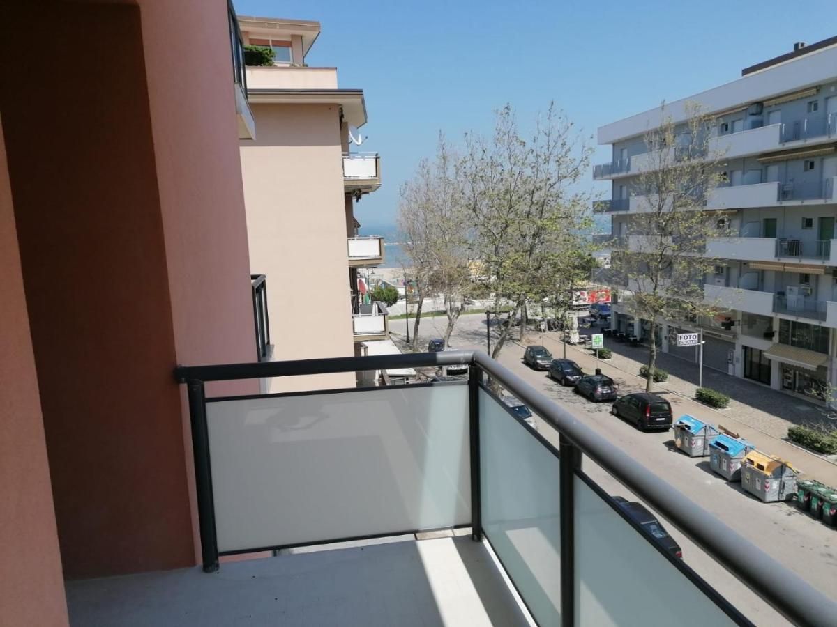 Hotel Abel & Residence Cesenatico Exterior foto